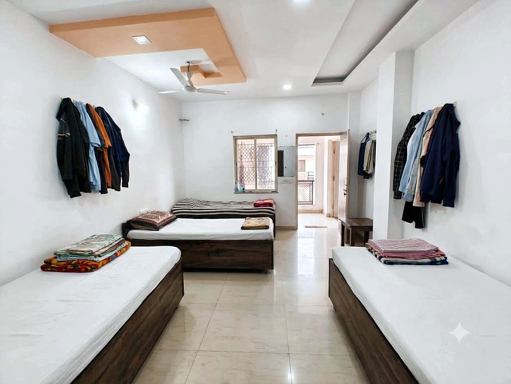 6 sharing room at Shivam PG, boys PG in Bopal, Ahmedabad