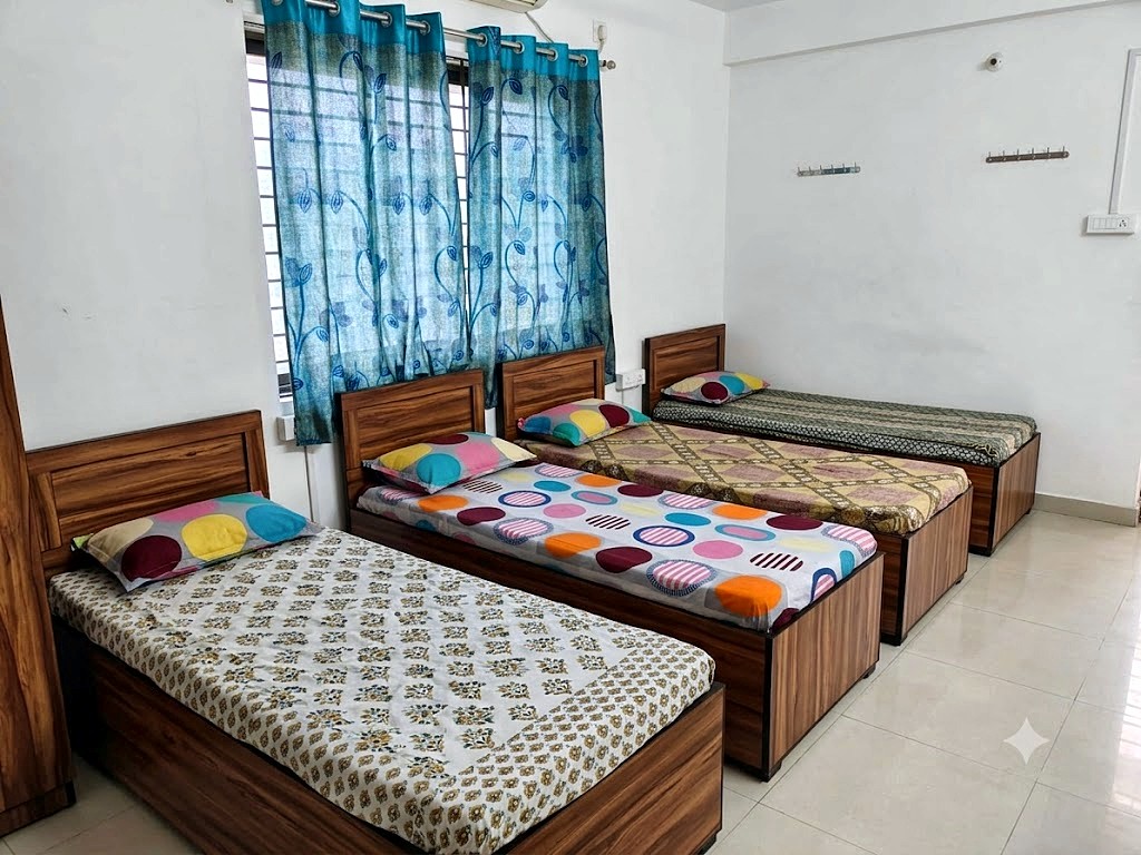4 sharing room at Shivam PG, boys PG in Bopal, Ahmedabad