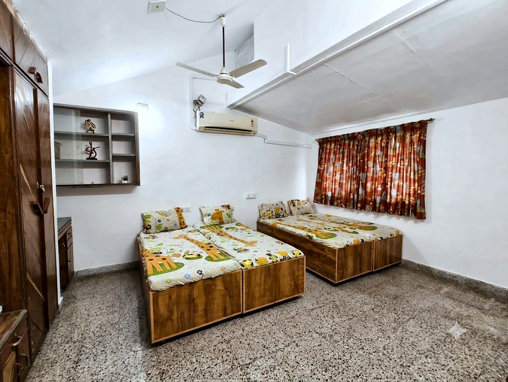 4 sharing room at Shivam PG, boys PG in Bopal, Ahmedabad