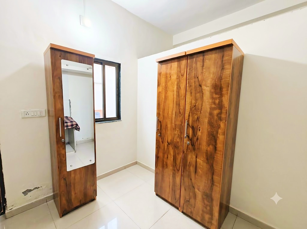 4 sharing room at Shivam PG, boys PG in Prahlad Nagar, Ahmedabad