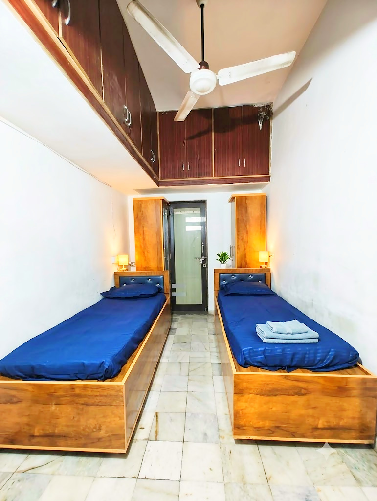 2 sharing room at Shivam PG, boys PG in Prahlad Nagar, Ahmedabad