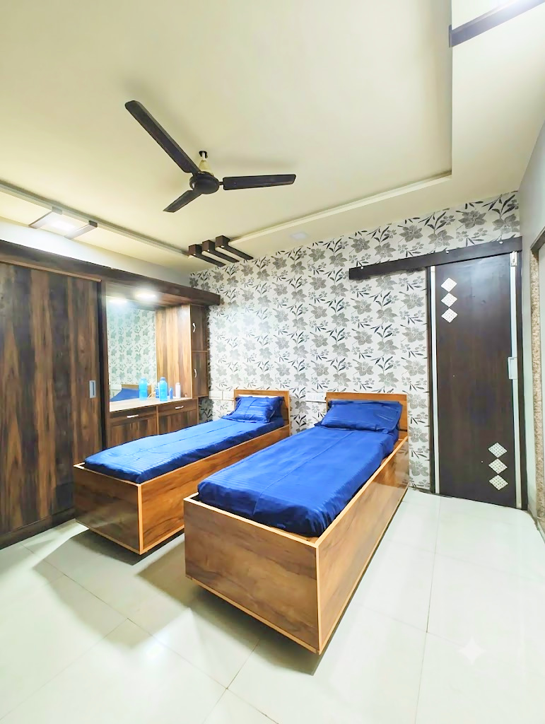 2 sharing room at Shivam PG, boys PG in Prahlad Nagar, Ahmedabad